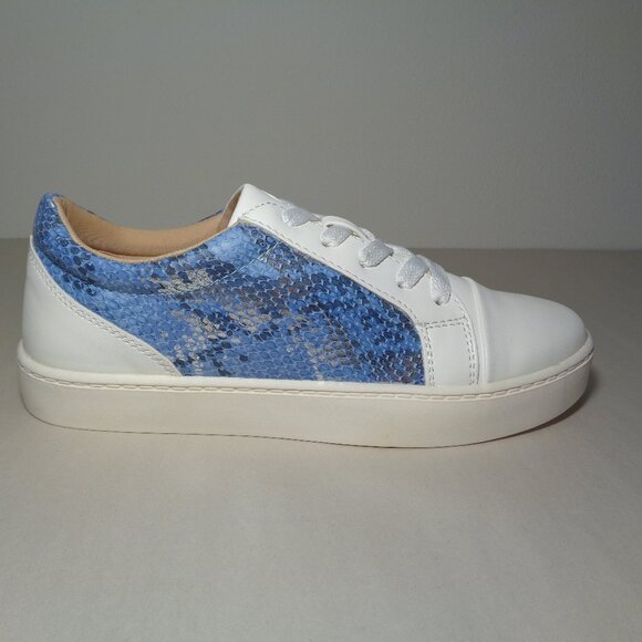 Journee Collection Size 7.5 M / LYNZ / Blue / Sneakers / New Women's Shoes - Picture 2 of 16